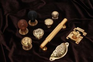cupboard knobs and handles