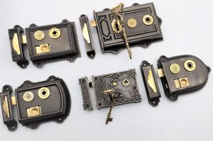 Different types of rim locks - spira brass