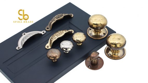 Iconic British Landmarks Styles that Spira Brass Brings to Your Home